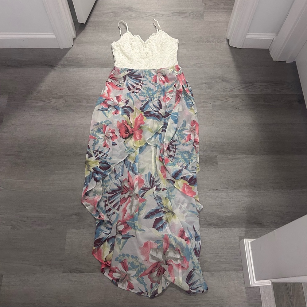 Floral Maxi Dress with Lace Bodice